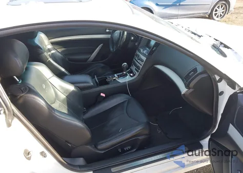 2009 Infiniti G37X from USA, damaged, VIN JNKCV64F49M655069